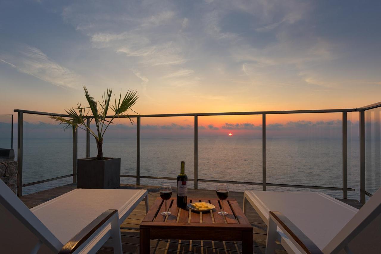 Kathisma Bay Villas - Luxury Villas - Villa Helios Kalamitsi  Luaran gambar